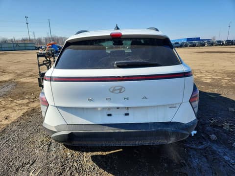 2025 Hyundai Kona, VIN KM8HBCABXSU307147. Фото 6 з 6 з аукціону Copart. Каталог авто зі США OpenDataCar.