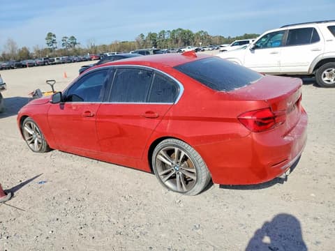 2017 Bmw 3 Series, VIN WBA8B9G32HNU52304. Фото 2 з 6 з аукціону Copart. Каталог авто зі США OpenDataCar.