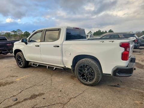 2020 Chevrolet Silverado, VIN 1GCUYAEF0LZ125321. Фото 2 з 6 з аукціону Copart. Каталог авто зі США OpenDataCar.