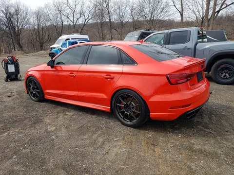 2018 Audi RS3, VIN WUABWGFF4J1903679. Фото 2 из 6 с аукциона Copart. Каталог авто из США OpenDataCar.