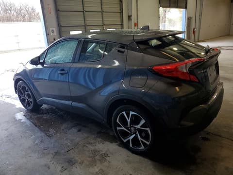 2021 Toyota C-HR, VIN NMTKHMBX5MR132613. Фото 2 з 6 з аукціону Copart. Каталог авто зі США OpenDataCar.