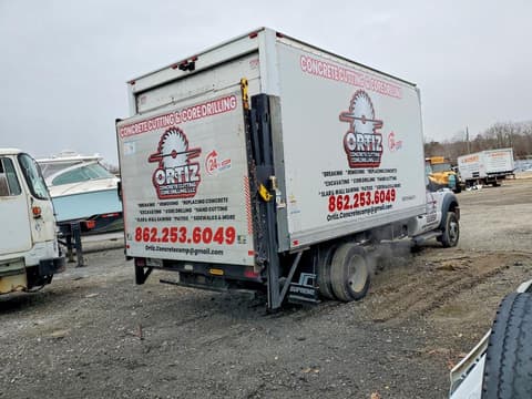 2016 Ford F-450 Super Duty, VIN 1FDTF4GY2GEA01481. Фото 3 из 6 с аукциона Copart. Каталог авто из США OpenDataCar.