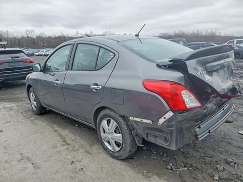 2017 Nissan Versa, VIN 3N1CN7AP9HL801496. Фото 2 з 6 з аукціону Copart. Каталог авто зі США OpenDataCar.
