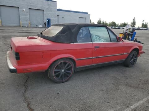 1988 Bmw 3 Series, VIN WBABB2307J8856972. Zdjęcie 3 z 6 z aukcji Copart. Katalog aut z USA OpenDataCar.