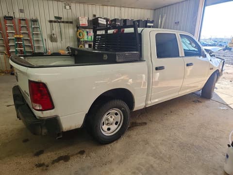 2023 Ram 1500, VIN 3C6RR7KTXPG673971. Фото 3 з 6 з аукціону Copart. Каталог авто зі США OpenDataCar.