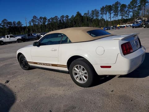 2007 Ford Mustang, VIN 1ZVFT84N575353494. Фото 2 з 6 з аукціону Copart. Каталог авто зі США OpenDataCar.