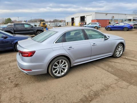 2019 Audi A4, VIN WAUENAF45KA025803. Фото 3 з 6 з аукціону Copart. Каталог авто зі США OpenDataCar.