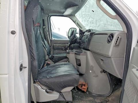 2015 Ford E-350, VIN 1FDWE3FL5FDA00409. Фото 5 з 6 з аукціону Copart. Каталог авто зі США OpenDataCar.