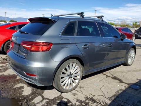 2017 Audi A3 e-tron, VIN WAUSPBFF4HA078019. Фото 3 из 6 с аукциона Copart. Каталог авто из США OpenDataCar.