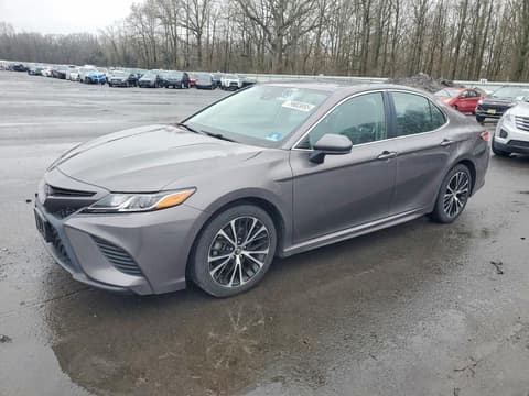 2020 Toyota Camry, VIN 4T1G11AK6LU342353. Фото 1 з 6 з аукціону Copart. Каталог авто зі США OpenDataCar.
