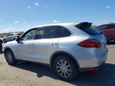 2011 Porsche Cayenne, VIN WP1AA2A23BLA09160. Фото 2 з 6 з аукціону Copart. Каталог авто зі США OpenDataCar.