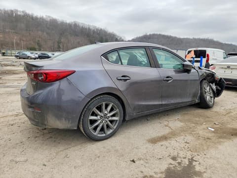 2018 Mazda 3, VIN 3MZBN1V36JM212030. Фото 3 з 6 з аукціону Copart. Каталог авто зі США OpenDataCar.