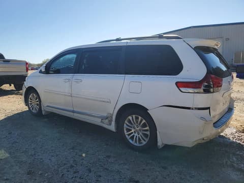 2012 Toyota Sienna, VIN 5TDYK3DC9CS195102. Фото 2 з 6 з аукціону Copart. Каталог авто зі США OpenDataCar.
