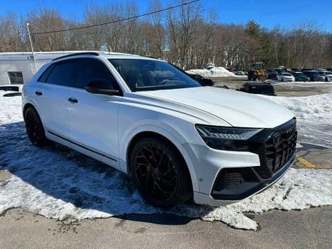2021 Audi SQ8, VIN WA1CWBF1XMD021700. Фото 4 з 6 з аукціону Copart. Каталог авто зі США OpenDataCar.