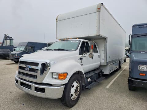 2015 Ford F-650, VIN 3FRNW6FKXFV525442. Фото 1 из 6 с аукциона Copart. Каталог авто из США OpenDataCar.