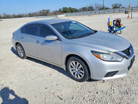 2016 Nissan Altima, VIN 1N4AL3AP9GN384050. Фото 4 з 6 з аукціону Copart. Каталог авто зі США OpenDataCar.