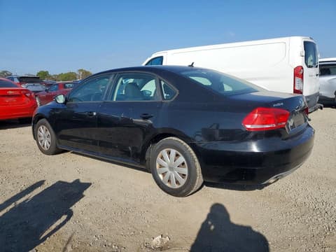 2012 Volkswagen Passat, VIN 1VWAP7A30CC056960. Фото 2 з 6 з аукціону Copart. Каталог авто зі США OpenDataCar.