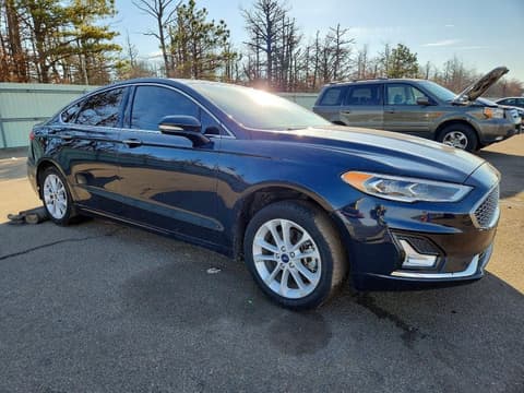 2020 Ford Fusion, VIN 3FA6P0SU8LR246309. Фото 4 з 6 з аукціону Copart. Каталог авто зі США OpenDataCar.