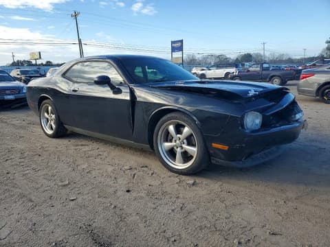 2014 Dodge Challenger, VIN 2C3CDYBT1EH101899. Фото 4 з 6 з аукціону Copart. Каталог авто зі США OpenDataCar.