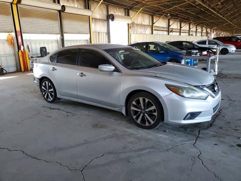 2016 Nissan Altima, VIN 1N4AL3AP3GC114193. Фото 4 з 6 з аукціону Copart. Каталог авто зі США OpenDataCar.