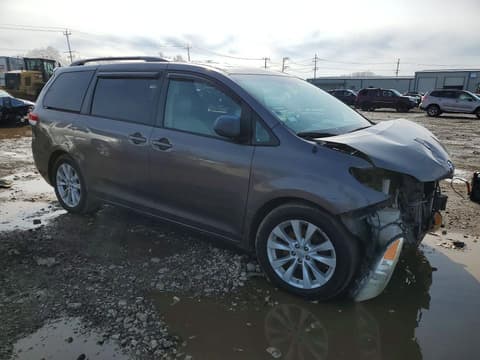 2011 Toyota Sienna, VIN 5TDYK3DCXBS172216. Фото 4 з 6 з аукціону Copart. Каталог авто зі США OpenDataCar.