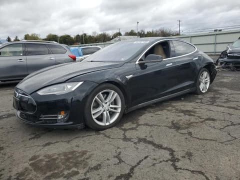 2015 Tesla Model S, VIN 5YJSA1E2XFF109193. Фото 1 з 6 з аукціону Copart. Каталог авто зі США OpenDataCar.