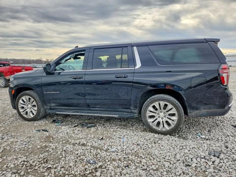 2021 Chevrolet Suburban, VIN 1GNSKCKD3MR156739. Фото 2 з 6 з аукціону Copart. Каталог авто зі США OpenDataCar.