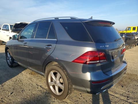 2017 Mercedes-benz GLE-Class, VIN 4JGDA5HB1HA916415. Фото 2 з 6 з аукціону Copart. Каталог авто зі США OpenDataCar.