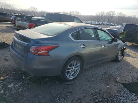 2015 Nissan Altima, VIN 1N4AL3AP0FC476724. Фото 3 з 6 з аукціону Copart. Каталог авто зі США OpenDataCar.