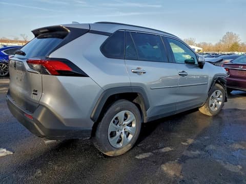 2021 Toyota RAV4, VIN 2T3G1RFV1MC248814. Фото 3 з 6 з аукціону Copart. Каталог авто зі США OpenDataCar.