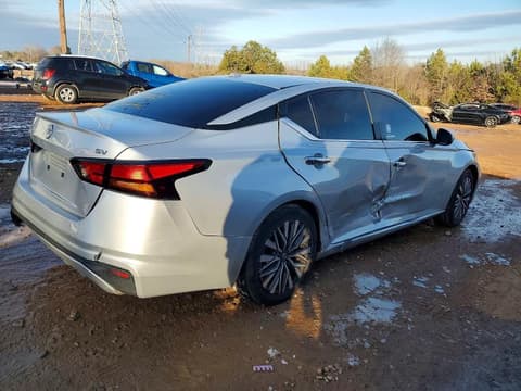 2023 Nissan Altima, VIN 1N4BL4DV0PN364855. Фото 3 з 6 з аукціону Copart. Каталог авто зі США OpenDataCar.