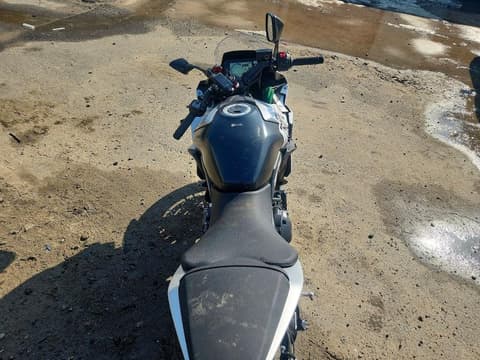 2024 Suzuki GSX800, VIN JS1EM13B6R7100812. Фото 6 з 6 з аукціону Copart. Каталог авто зі США OpenDataCar.