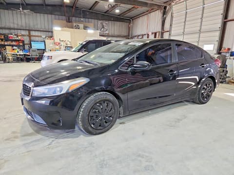 2017 Kia Forte, VIN 3KPFL4A76HE059979. Фото 1 з 6 з аукціону Copart. Каталог авто зі США OpenDataCar.