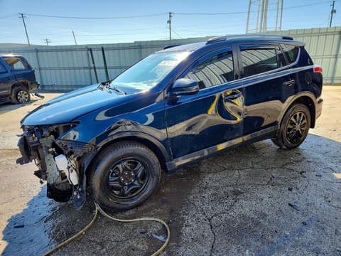 2018 Toyota RAV4, VIN JTMBFREV0JJ203336. Фото 1 з 6 з аукціону Copart. Каталог авто зі США OpenDataCar.