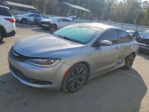 2015 Chrysler 200, VIN 1C3CCCBG0FN526497. Фото 1 з 6 з аукціону Copart. Каталог авто зі США OpenDataCar.