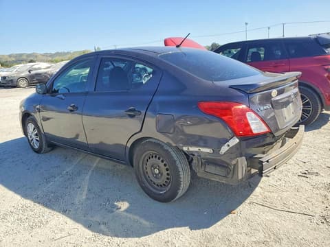 2015 Nissan Versa, VIN 3N1CN7APXFL808986. Фото 2 з 6 з аукціону Copart. Каталог авто зі США OpenDataCar.