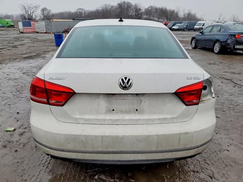 2013 Volkswagen Passat, VIN 1VWCM7A30DC033147. Фото 6 з 6 з аукціону Copart. Каталог авто зі США OpenDataCar.