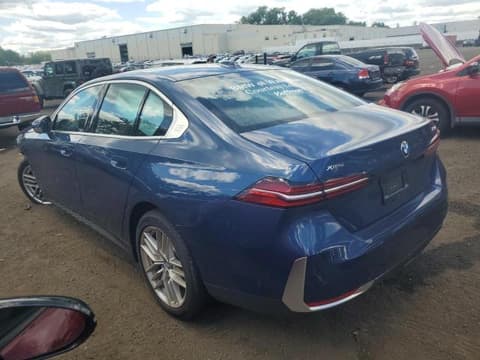 2024 Bmw 5 Series, VIN WBA53FJ05RCS99539. Фото 2 з 6 з аукціону Copart. Каталог авто зі США OpenDataCar.