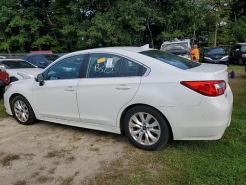 2016 Suba Legacy 2.5i Premium, VIN 4S3BNAF63G3003916. Фото 3 из 6 с аукциона Copart. Каталог авто из США OpenDataCar.