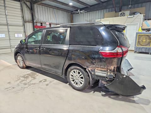 2015 Toyota Sienna, VIN 5TDYK3DC6FS576832. Фото 2 з 6 з аукціону Copart. Каталог авто зі США OpenDataCar.