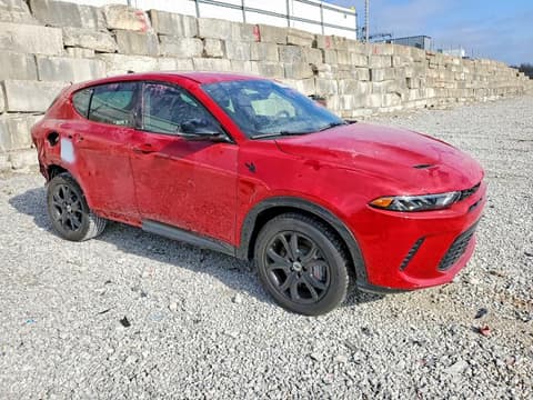 2024 Dodge Hornet, VIN ZACPDFCW3R3A22756. Фото 4 з 6 з аукціону Copart. Каталог авто зі США OpenDataCar.