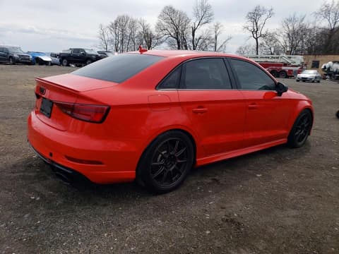 2018 Audi RS3, VIN WUABWGFF4J1903679. Фото 3 из 6 с аукциона Copart. Каталог авто из США OpenDataCar.