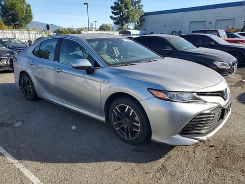 2018 Toyota Camry, VIN 4T1B31HK8JU004749. Фото 4 з 6 з аукціону Copart. Каталог авто зі США OpenDataCar.
