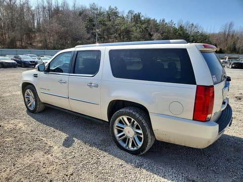 2014 Cadillac Escalade ESV, VIN 1GYS4KEF7ER113186. Photo 2 of 6 from Copart auction. OpenDataCar US salvage catalog.