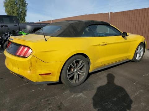 2015 Ford Mustang, VIN 1FATP8UH3F5392903. Фото 3 з 6 з аукціону Copart. Каталог авто зі США OpenDataCar.