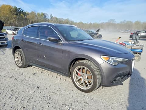 2019 Alfa romeo Stelvio, VIN ZASPAKBN5K7C31140. Фото 4 з 6 з аукціону Copart. Каталог авто зі США OpenDataCar.