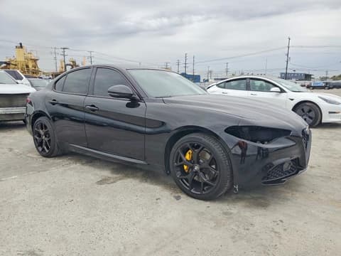 2019 Alfa romeo Giulia, VIN ZARFAMAN9K7620905. Zdjęcie 4 z 6 z aukcji Copart. Katalog aut z USA OpenDataCar.