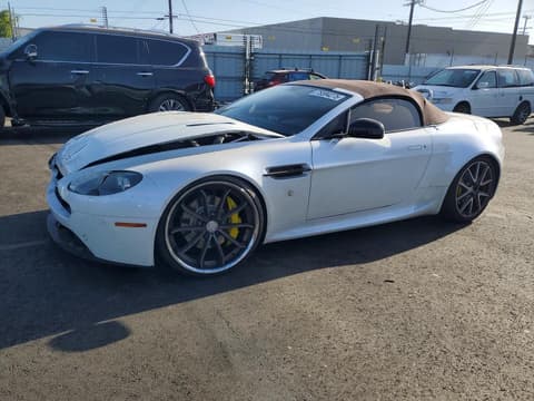 2013 Aston martin V8 Vantage, VIN SCFEKBBK1DGD16518. Фото 1 з 6 з аукціону Copart. Каталог авто зі США OpenDataCar.