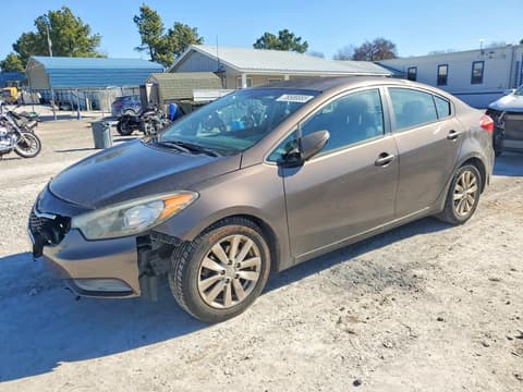 2015 Kia Forte, VIN KNAFX4A64F5357402. Фото 1 з 6 з аукціону Copart. Каталог авто зі США OpenDataCar.