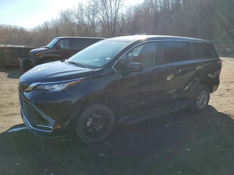 2023 Toyota Sienna, VIN 5TDKRKEC7PS137716. Фото 1 з 6 з аукціону Copart. Каталог авто зі США OpenDataCar.